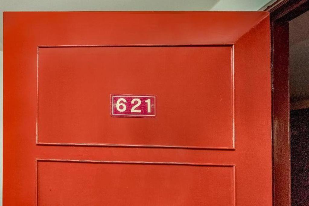 Oyo 441 Grand Thara Hotel Szuratthani Kültér fotó
